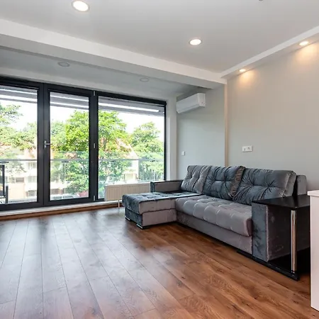 Daukanto Apartamentai * Palanga